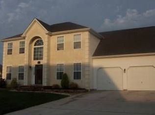 124 Quiet Rd, Sicklerville, NJ 08081