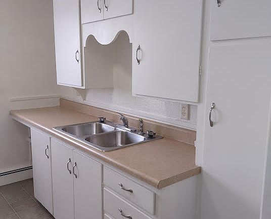 5th image of 115 S Rum River Dr #39