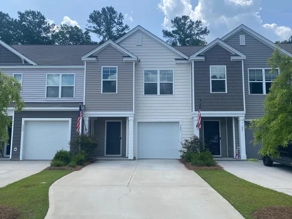135 E Sunrise Ln, Summerville, SC 29486