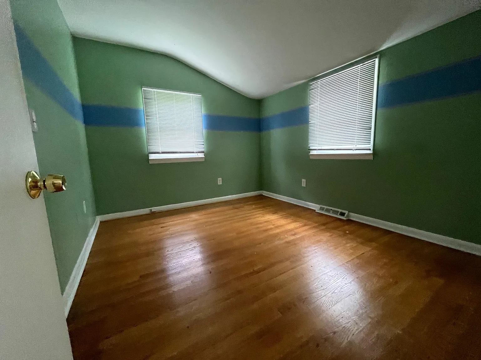 2 bed, 1020 sqft, $1,650 — Photo 3