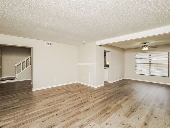 4th image of 4027 Braesgate Ln
