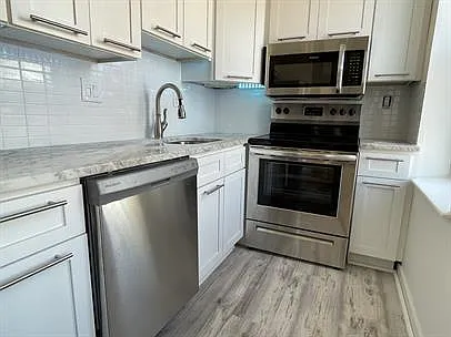 824 S 5th St #4 — Photo 4