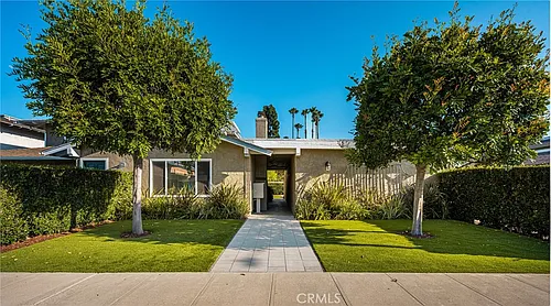 338 W Kelly Ave #B Photo 1