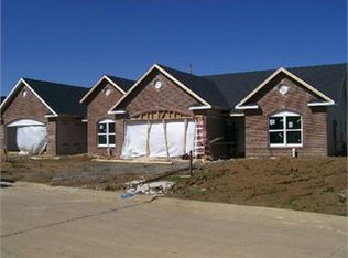3126 Park Place Dr, Cape Girardeau, MO 63703