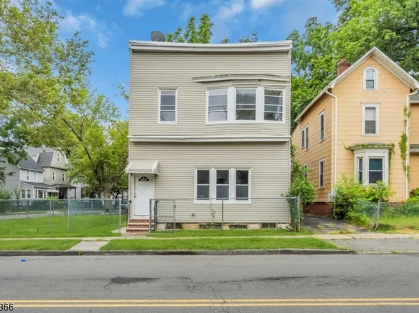 311 Elmwood Ave, East Orange City, NJ 07018