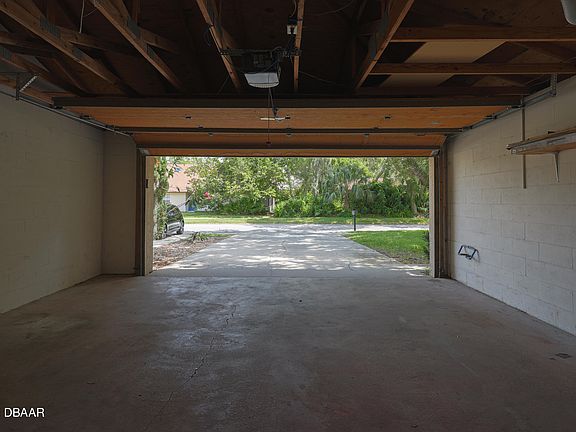 3rd image of 6175 Sequoia Dr