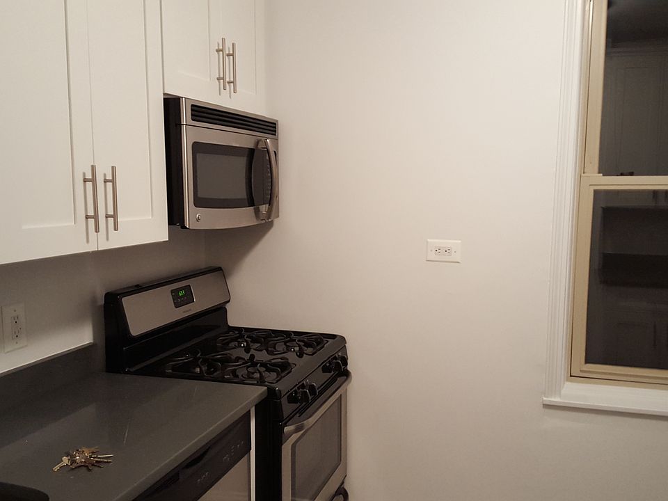 1st image of 4310 48th Ave #4O