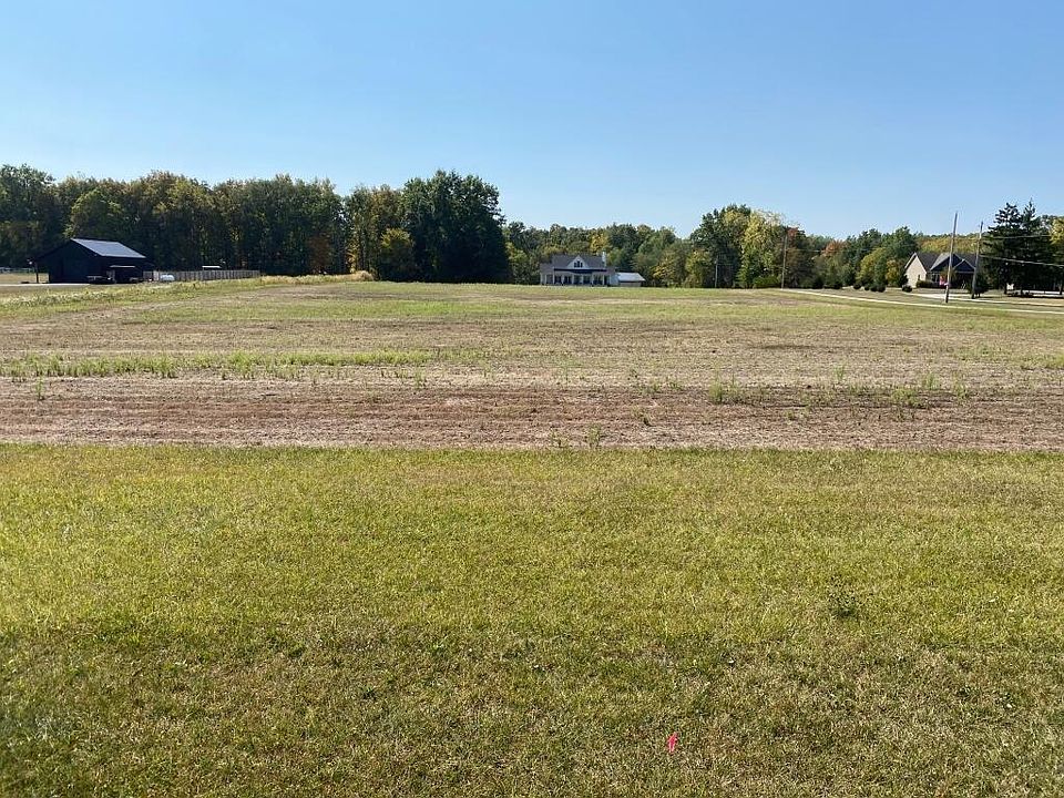 2nd image of 971 Hills Miller Rd