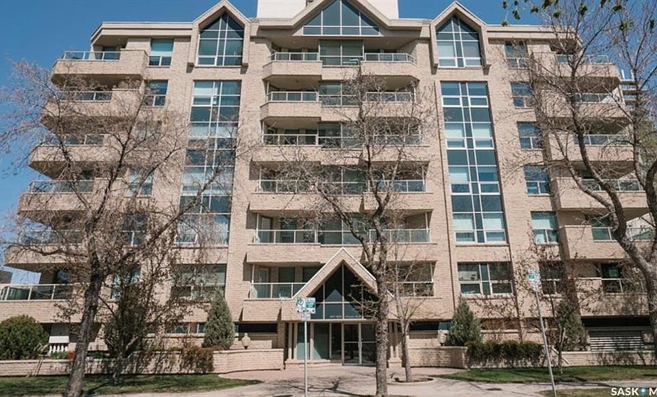 1st image of UNIT 305-303 5th AVENUE