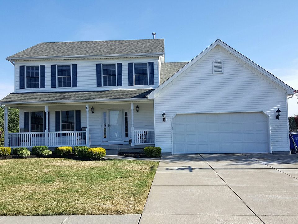 1st image of 63 Pine Cove Dr