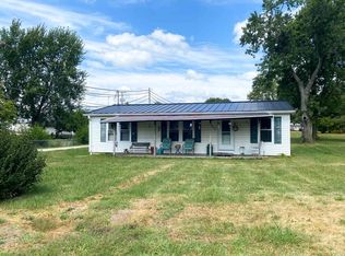 202 E Grant St, Lynn, IN 47355