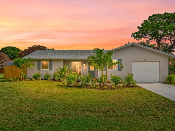 581 SE Crescent Avenue, Port St Lucie, FL 34984
