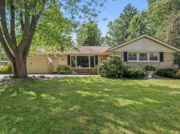 6426 Westshire St, Portage, MI 49024
