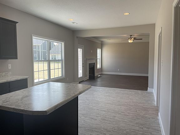 3rd image of 8014 Cambridge Reserve Dr