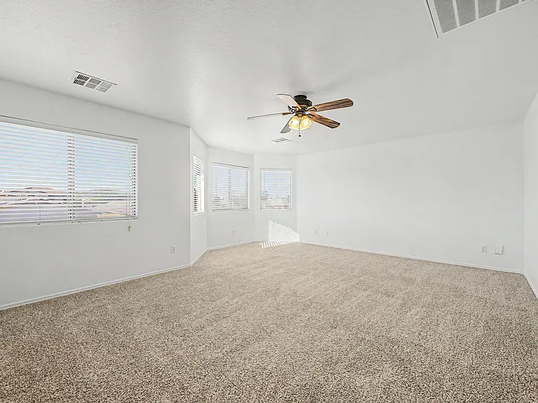 16818 W Marshall Ln — Photo 13