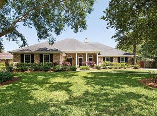 112 Villere Dr, Destrehan, LA 70047