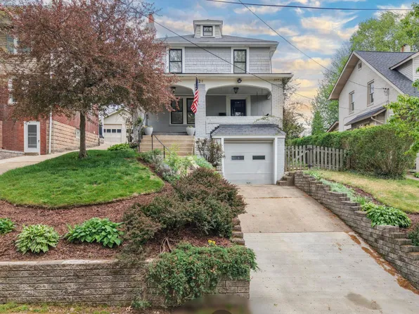 421 Duquesne Dr, Pittsburgh, PA 15243