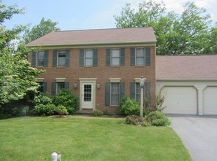 83 Wyndmere Way, Lancaster, PA 17601