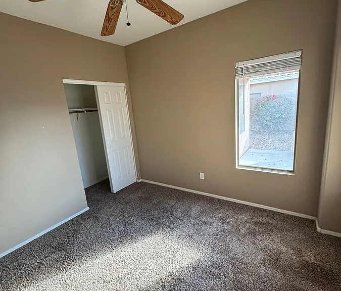 9450 W Quail Ave — Photo 14