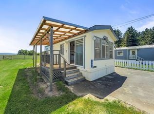 54 Meridian Rd #14, Ferndale, CA 95536