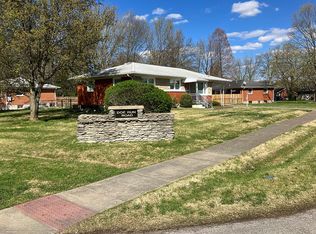 4503 Flintlock Dr, Louisville, KY 40216