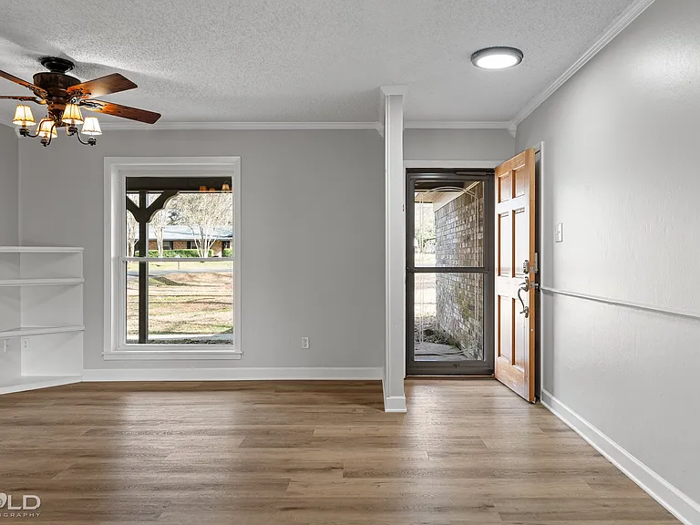 206 Sweetgum Dr — Photo 5