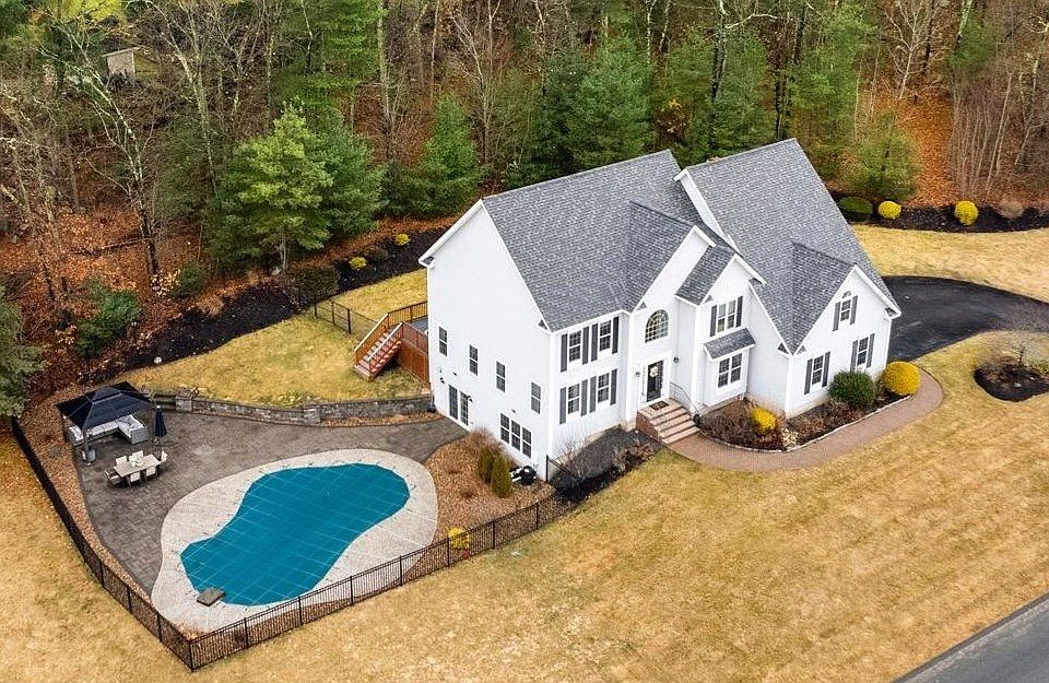 178 Mulberry Lane, Pelham, NH 03076 Zillow