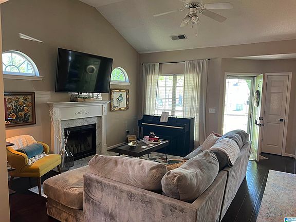 2nd image of 119 Coales Branch Dr