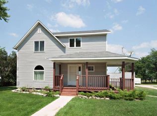 105 3rd St, Fountain, MN 55935