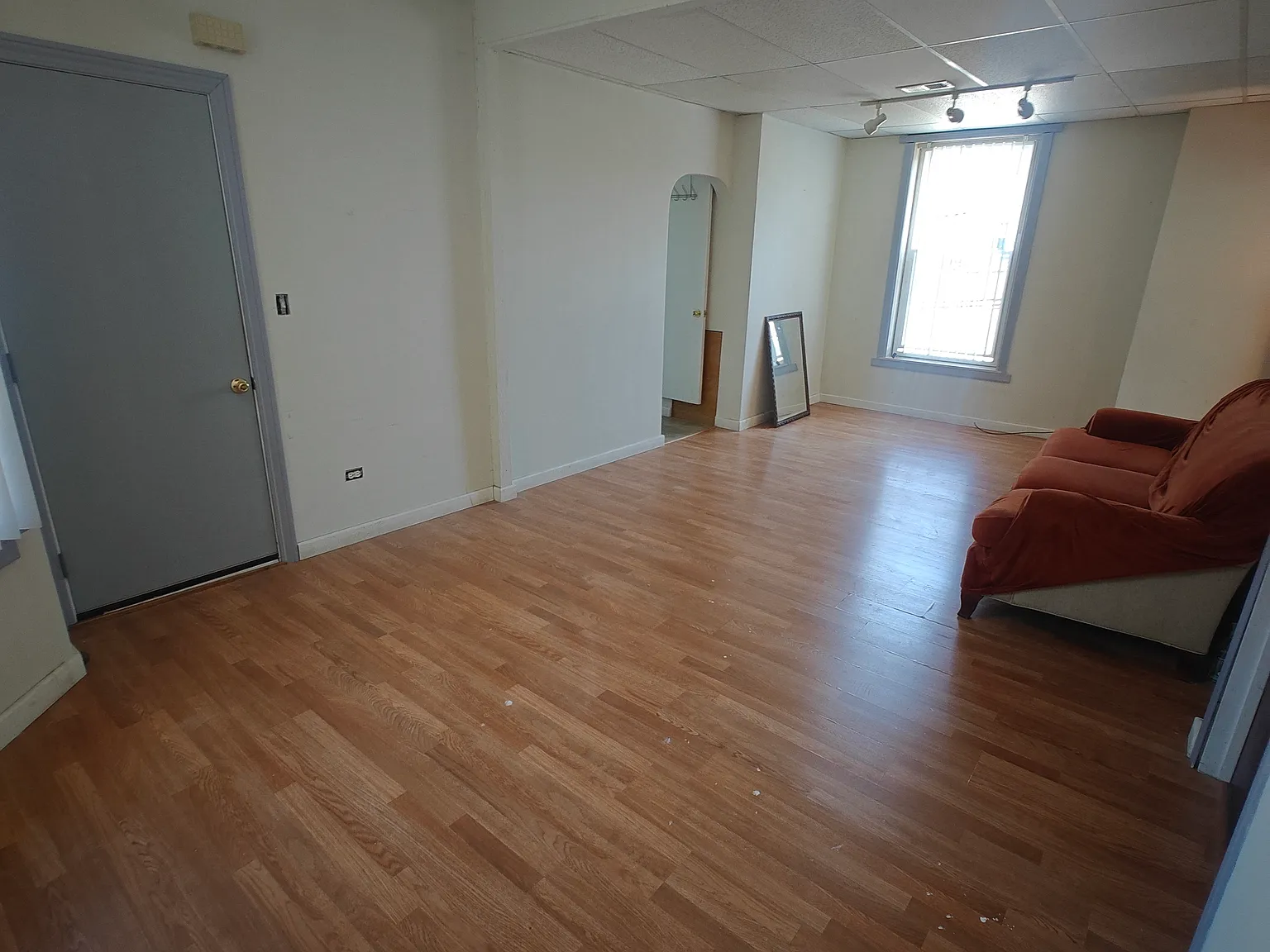 2 bed, 800 sqft, $1,500 — Photo 3