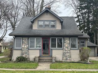 112 N Beech St, Flushing, MI 48433