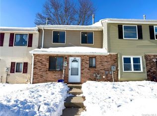 205 Everett Pl, Maybrook, NY 12543