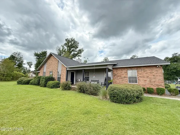 2669 Choctaw Trl, Marianna, FL 32446