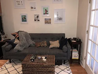 Rented by R New York