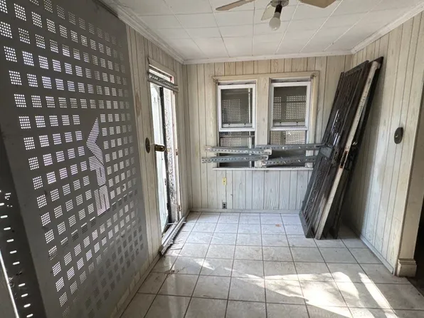 176-43 120th Avenue image 6 of 10