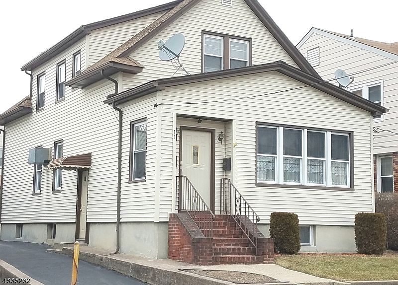 1st image of 11 Banta Ave