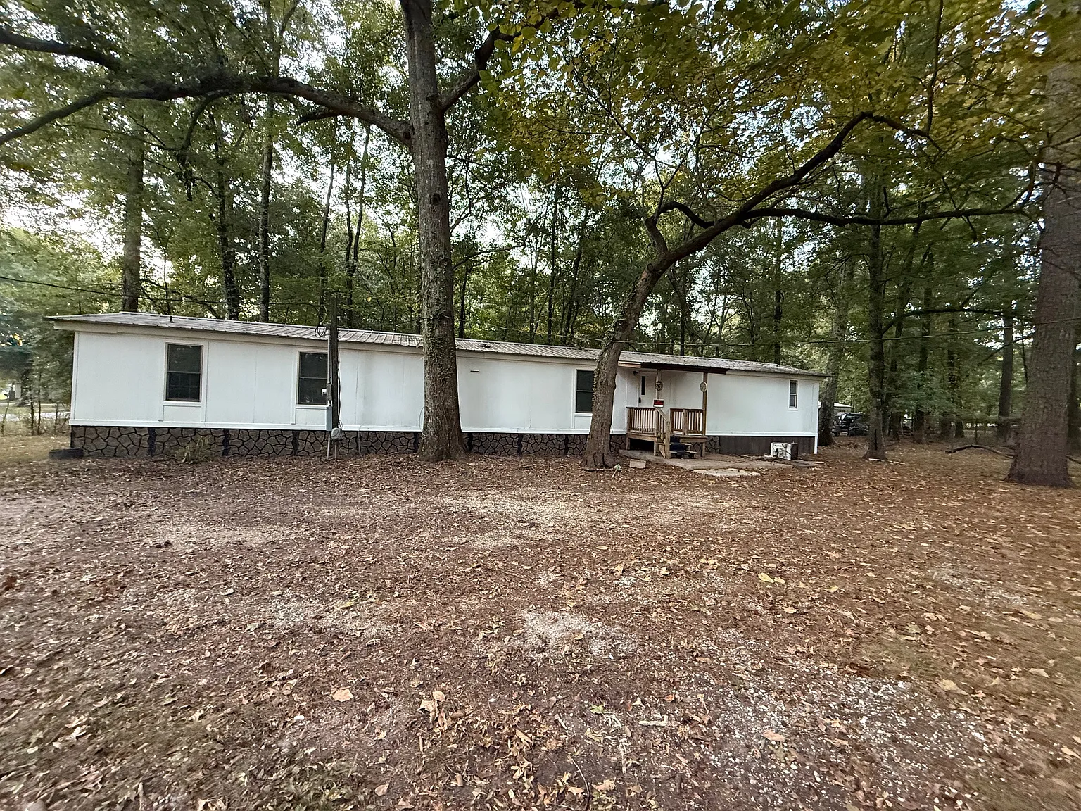 3 bed, 1088 sqft, $1,150 — Photo 1