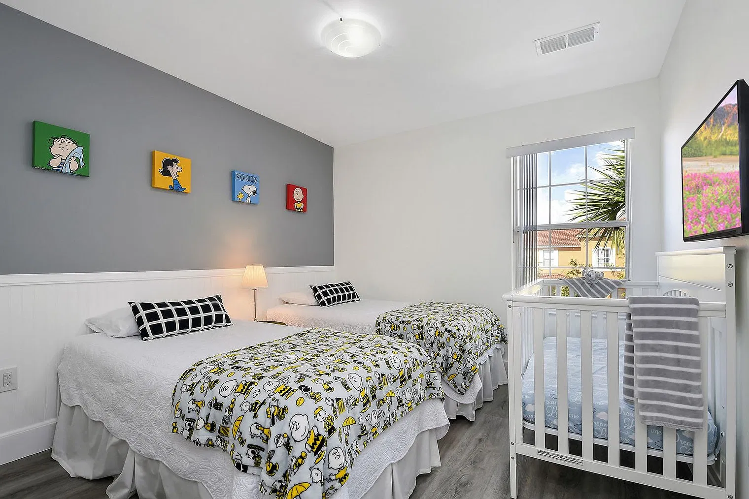 3 bed, 2.0 bath, $3,047 — Photo 3