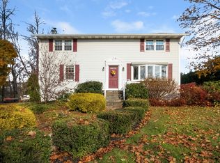 58 Hosner Mountain Rd, Hopewell Junction, NY 12533