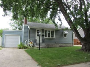 1023 S 28th St, Fort Dodge, IA 50501