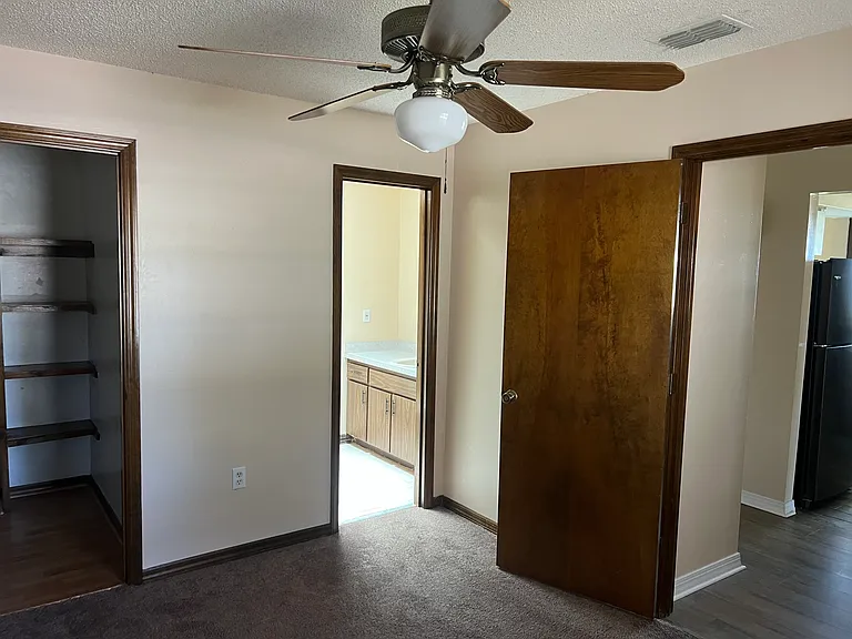 937 Michigan Ave #1 — Photo 14