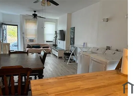 3 bed, $1,800 — Photo 4