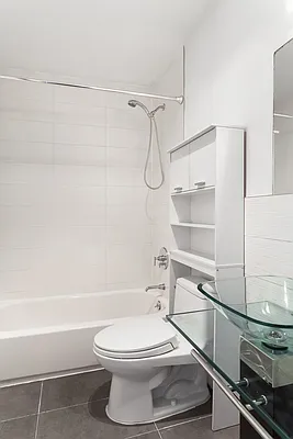 Rented by MNS | media 11