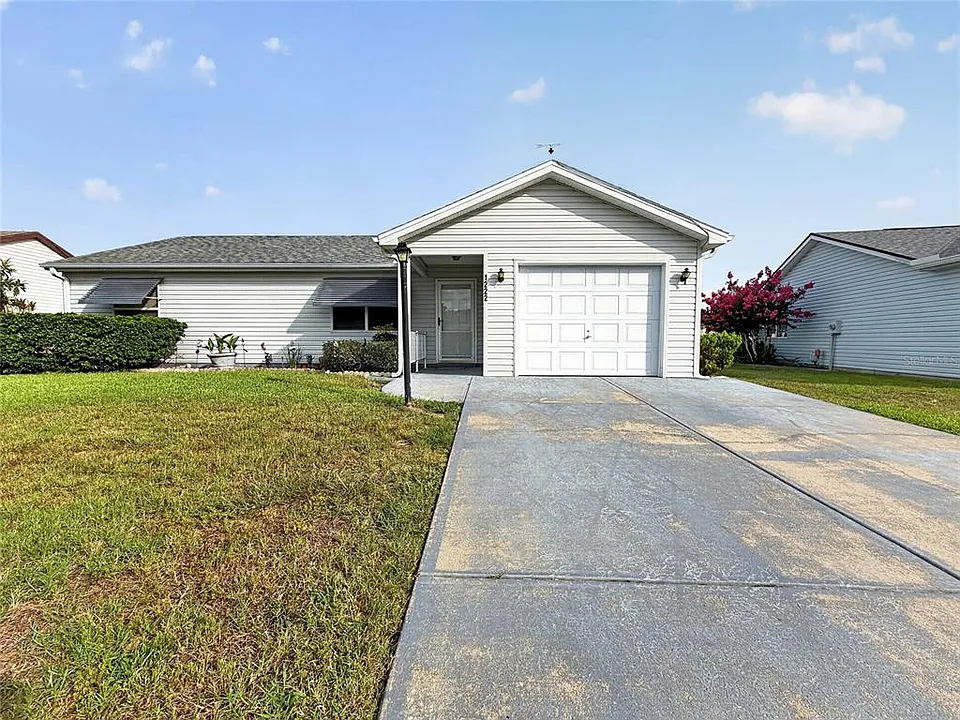 1222 Santos Pl