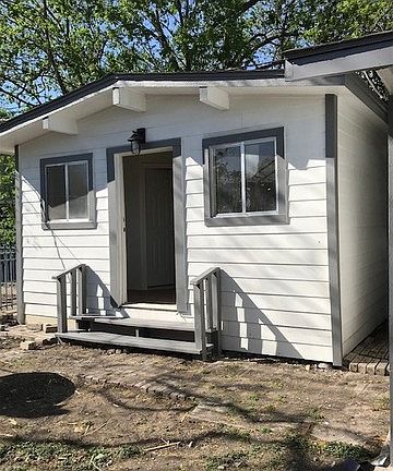 2nd image of 2203 El Paso St #3