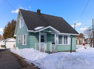 38 Montgomery Cres, Saint John, NB E2K 2S9