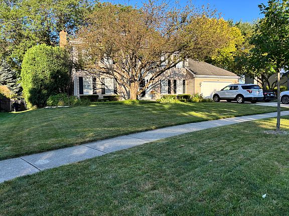 2nd image of 747 Raintree Dr