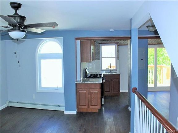 3rd image of 37 Piermont Ave #B