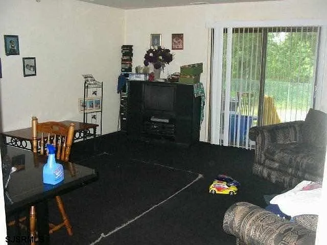 3118 Jasmine Ct #3118 — Photo 2