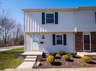 7405 Wooster Ct UNIT M, Mentor, OH 44060